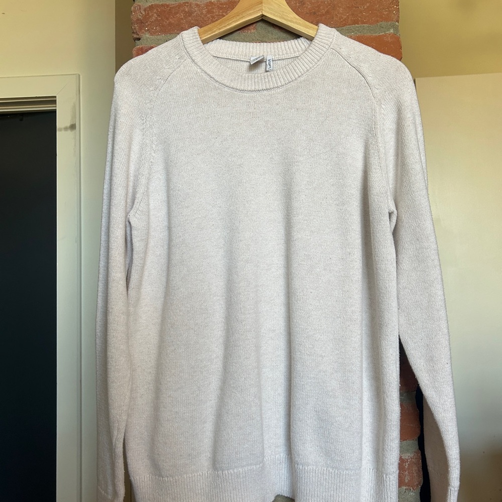 Twik Women’s Oversized Crewneck Sweater